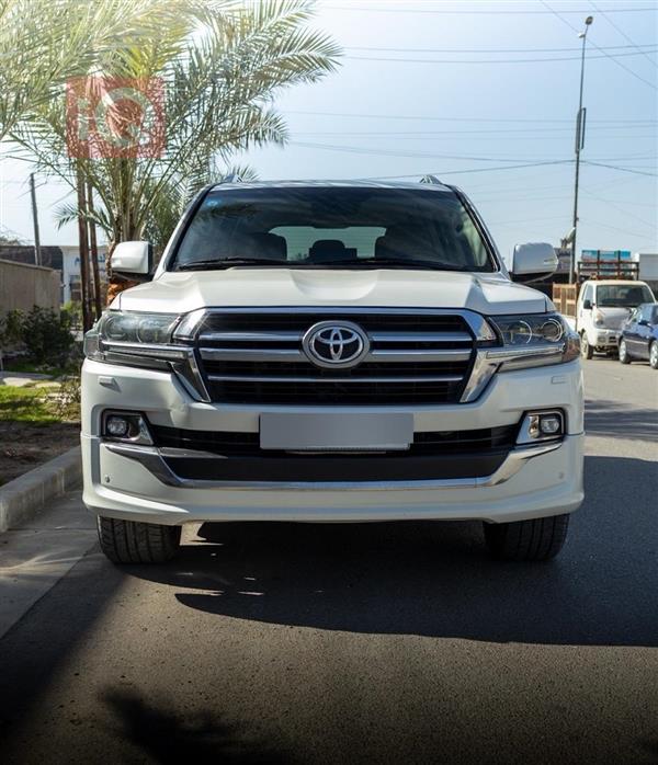 تويوتا لاندكروزر 2019 للبيع في العراق - المدينة